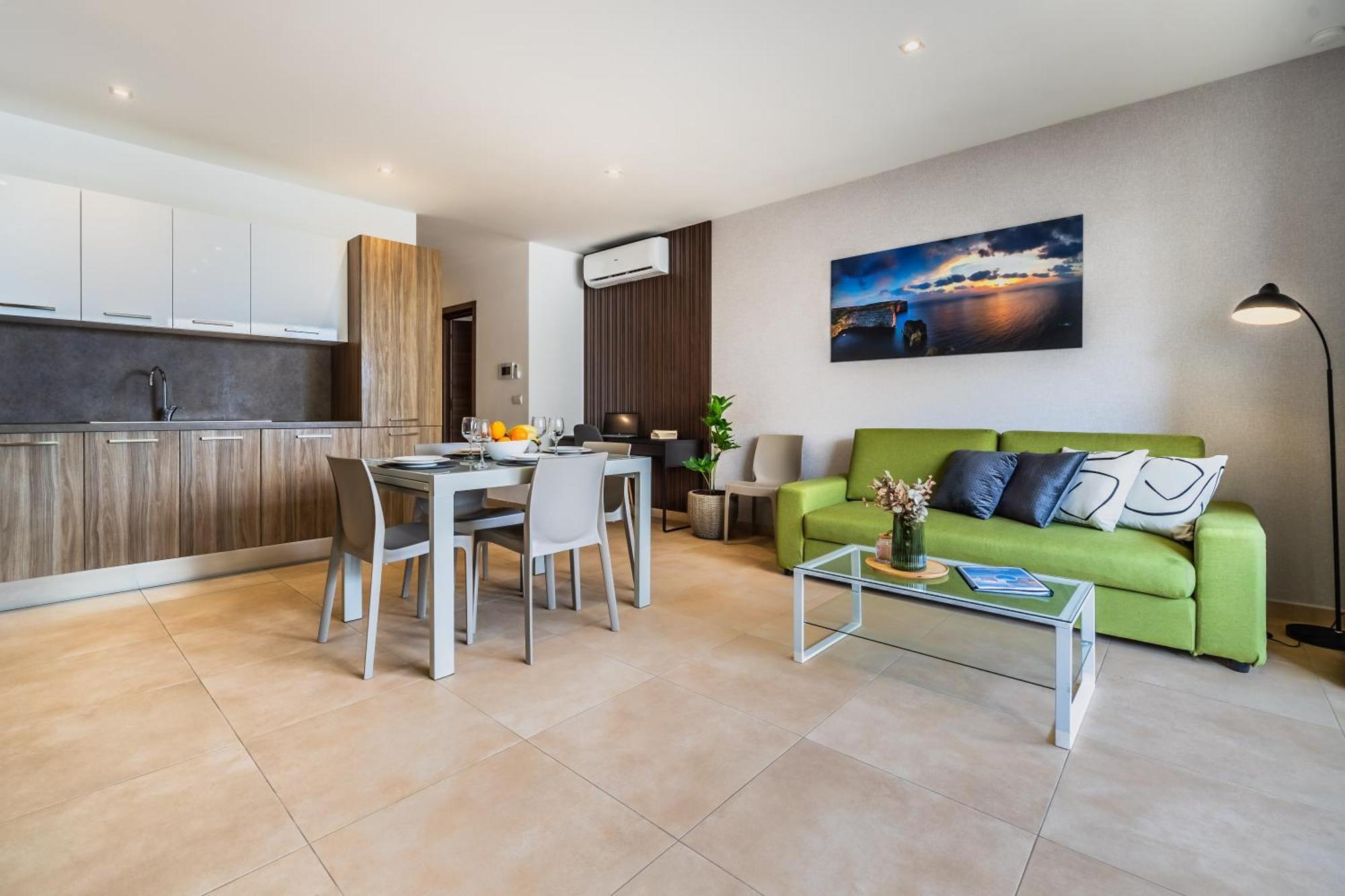 Fl 4 Thelodge-Charming City Retreat By Homely Mellieħa Eksteriør billede