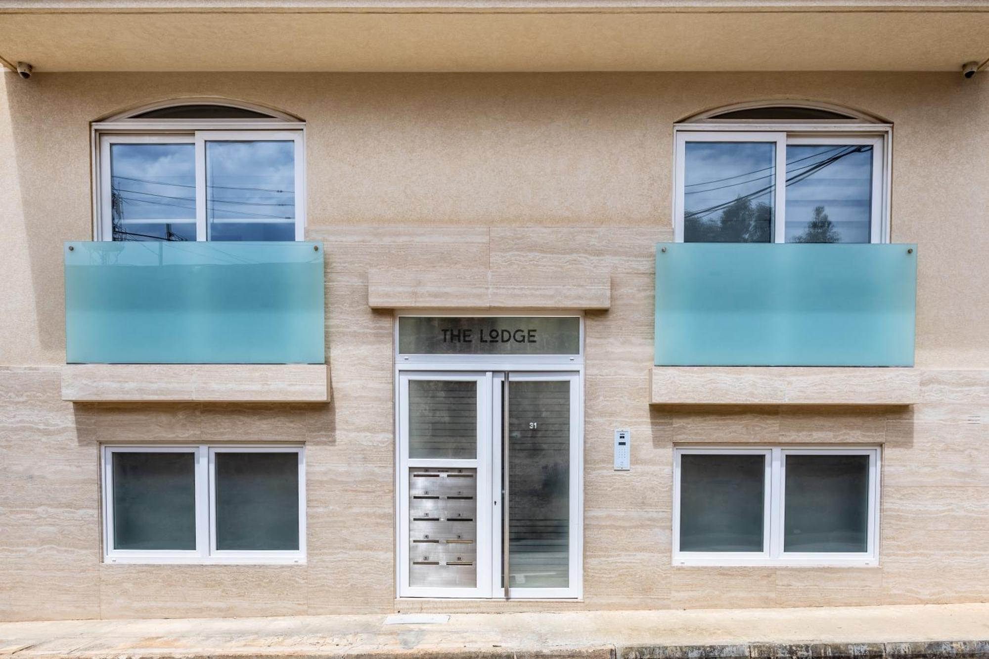 Fl 4 Thelodge-Charming City Retreat By Homely Mellieħa Eksteriør billede
